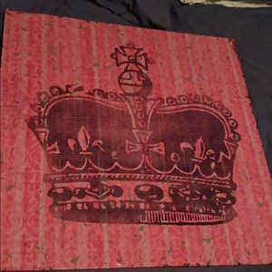 An antique crown painting